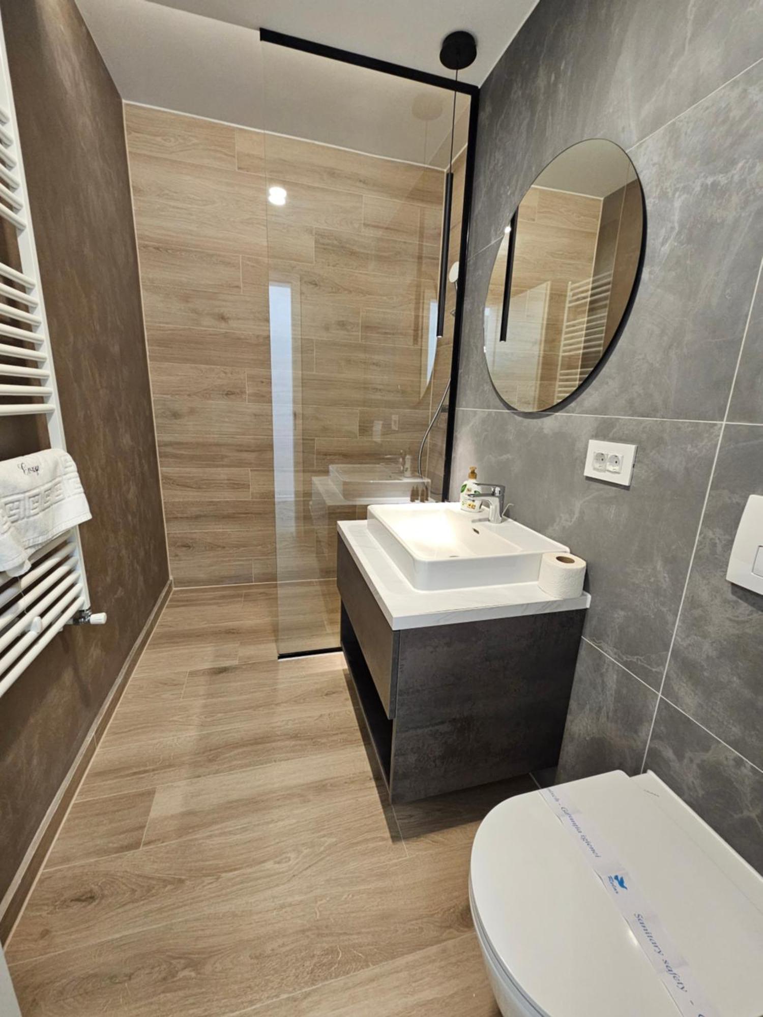 Deluxe Cozy Apartments - Coresi Mall #ブラショフ エクステリア 写真